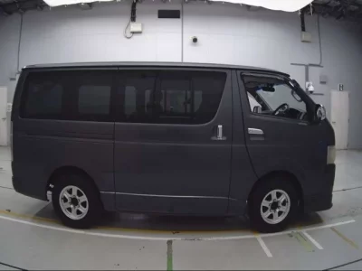 Toyota REGIUS ACE VAN