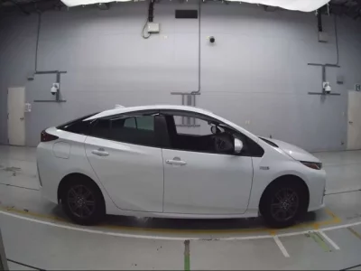 Toyota PRIUS PHV