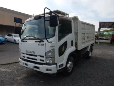 Isuzu TRUCK