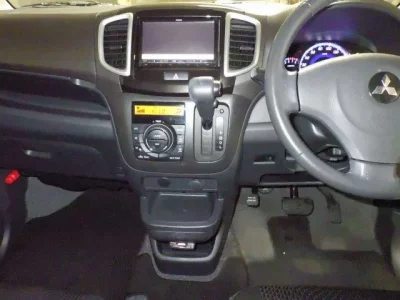 Mitsubishi DELICA D2