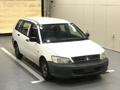 Mitsubishi LANCER VAN