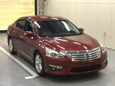 Nissan TEANA
