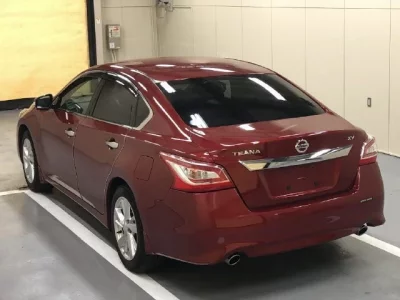 Nissan TEANA