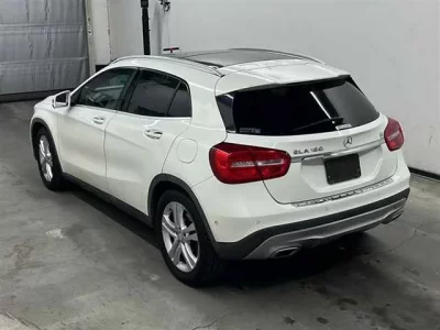 Mercedes-Benz GLA CLASS