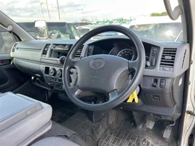 Toyota REGIUS ACE VAN