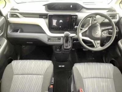 Mitsubishi DELICA D2
