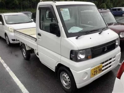 Mitsubishi MINICAB TRUCK