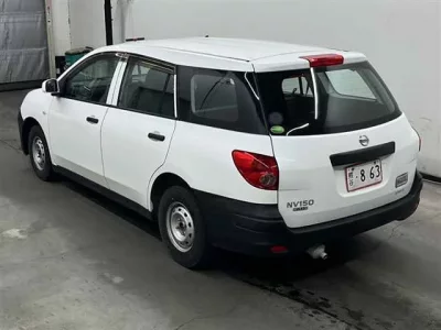 Nissan AD