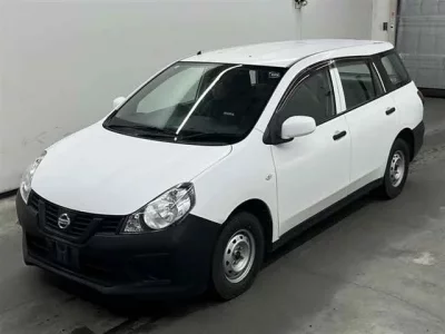 Nissan AD