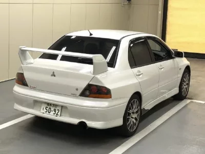Mitsubishi LANCER
