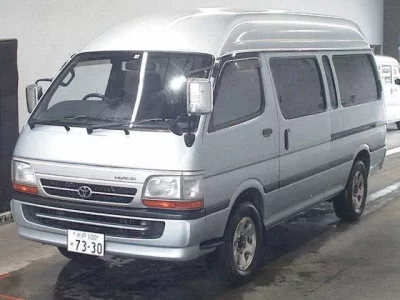 Toyota HIACE VAN