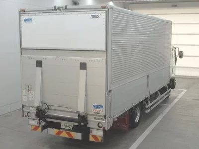 Isuzu FORWARD