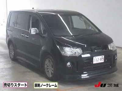Mitsubishi DELICA D5