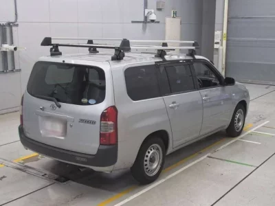 Toyota SUCCEED