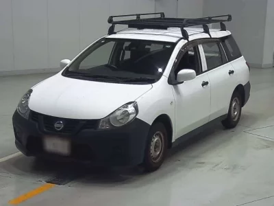 Nissan AD
