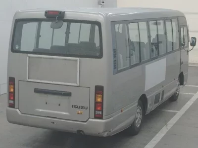 Isuzu JOURNEY
