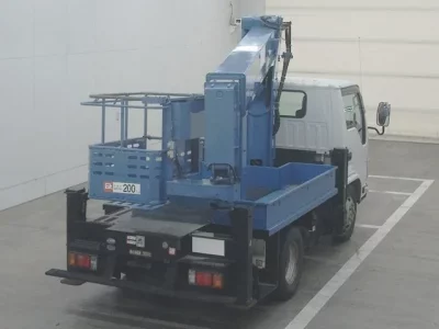 Isuzu ELF