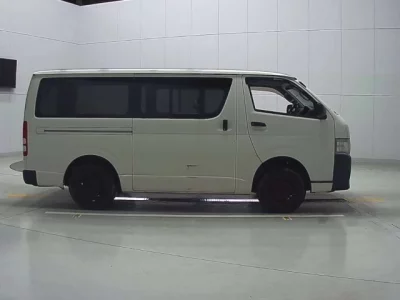 Toyota REGIUS ACE VAN