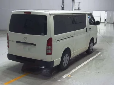 Toyota REGIUS ACE VAN