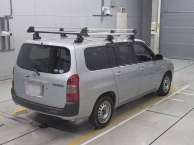 Toyota SUCCEED