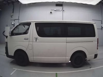 Toyota REGIUS ACE VAN