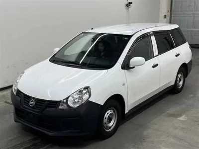 Nissan AD