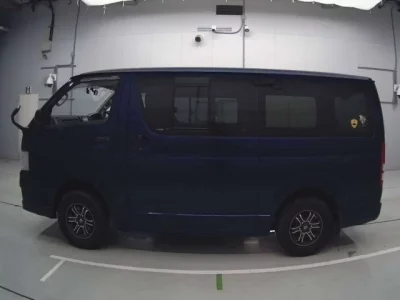 Toyota REGIUS ACE VAN