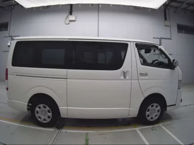 Toyota REGIUS ACE VAN