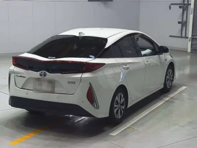 Toyota PRIUS PHV