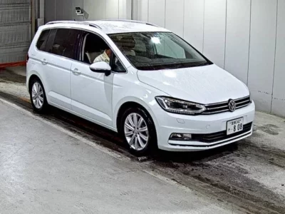 Volkswagen GOLF TOURAN