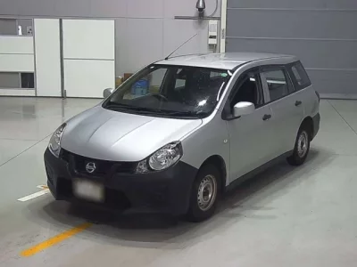 Nissan AD