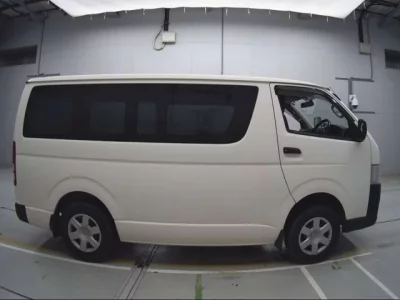 Toyota REGIUS ACE VAN