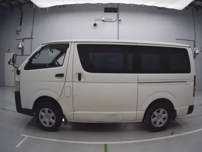 Toyota REGIUS ACE VAN