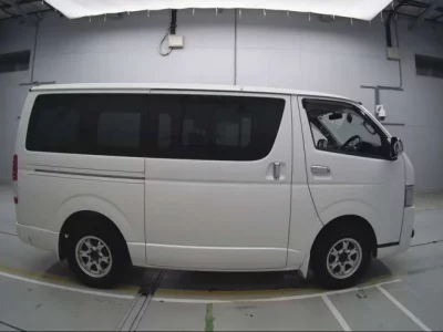 Toyota REGIUS ACE VAN