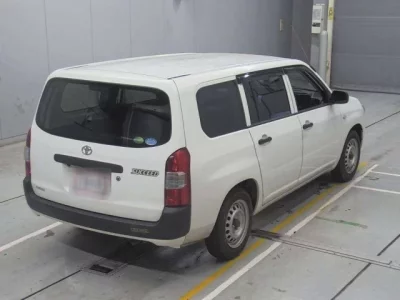 Toyota SUCCEED