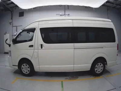 Toyota REGIUS ACE VAN