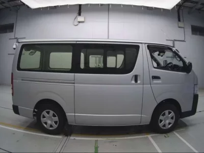 Toyota REGIUS ACE VAN