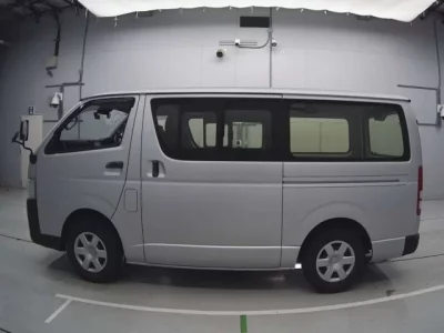Toyota REGIUS ACE VAN