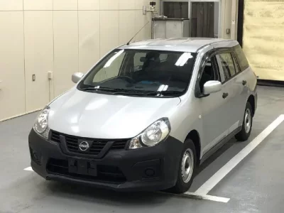 Nissan AD