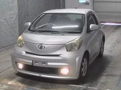 Toyota IQ