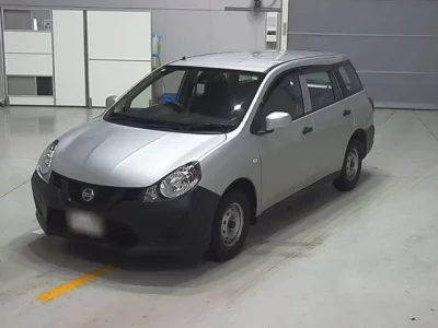 Nissan AD