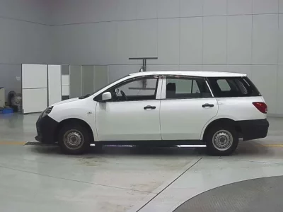 Nissan AD