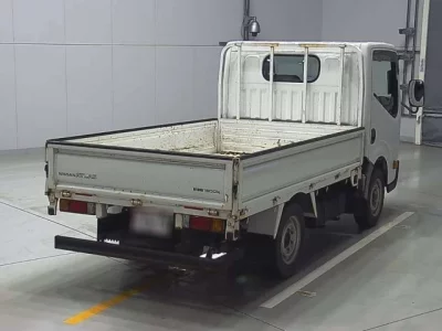 Nissan ATLAS