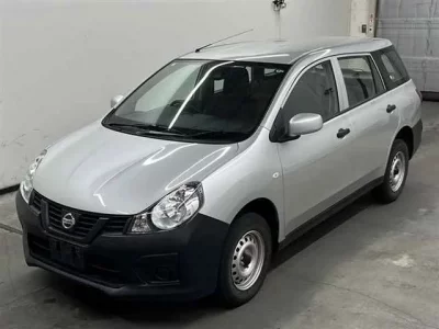Nissan AD