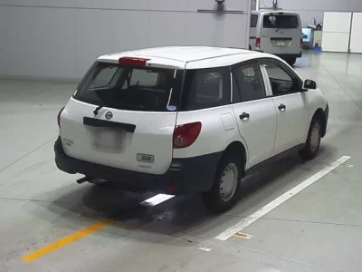 Nissan AD