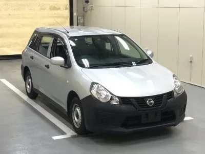 Nissan AD