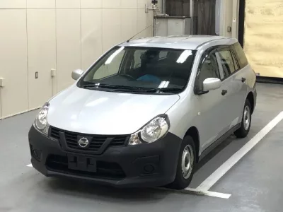 Nissan AD