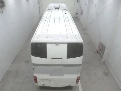Isuzu GALA