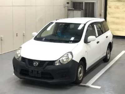 Nissan AD