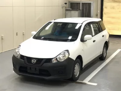 Nissan AD